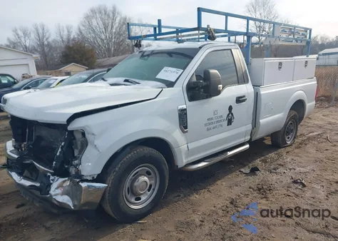 2018 Ford F-250 Xl z USA, uszkodzony, nr VIN 1FDBF2A60JED06640